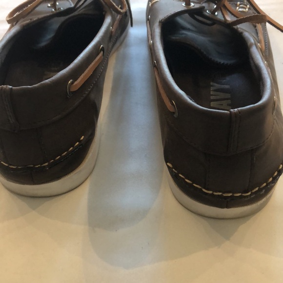 Men’s Old Navy boat shoes - Picture 4 of 5